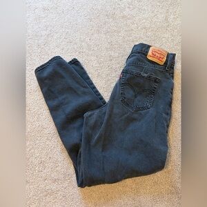 Size 28 High Rise Mom Jeans - Levi’s - Black + Ripped